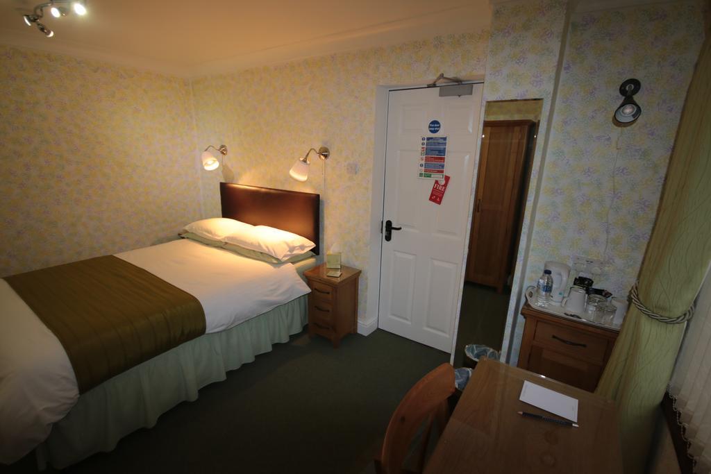 Eagles Guest House Lincoln Ngoại thất bức ảnh