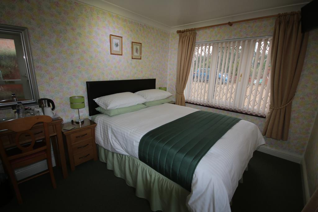 Eagles Guest House Lincoln Ngoại thất bức ảnh